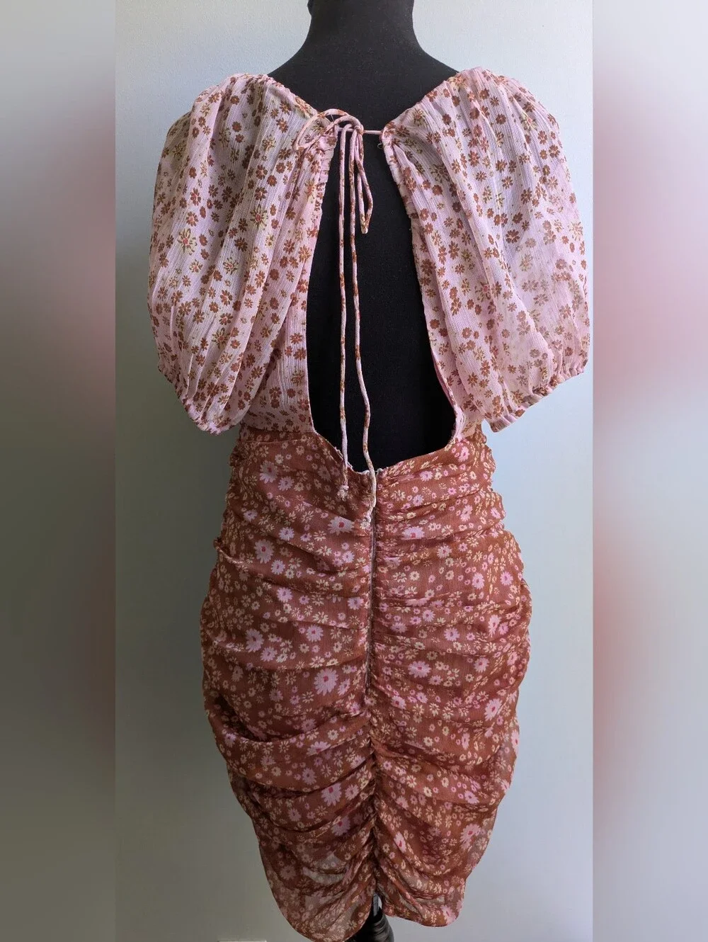 EUC...Free People Tessa Floral Puff Sleeve Ruched Mini Dress Size S - Picture 6 of 8